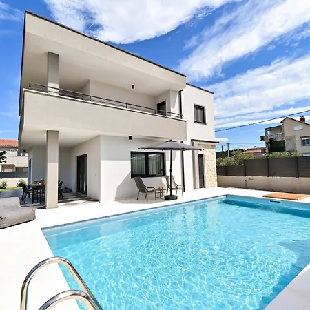 Casa Magista